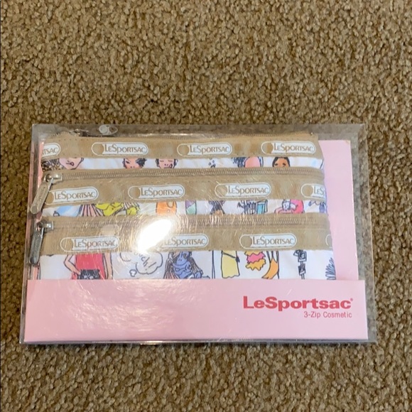 Lesportsac Handbags - Lesportsac makeup case